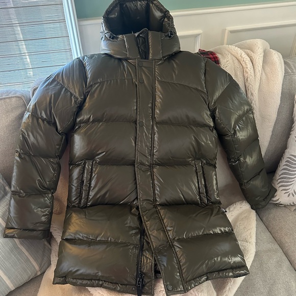 Aritzia super puff midi size small BNWT - Picture 6 of 9